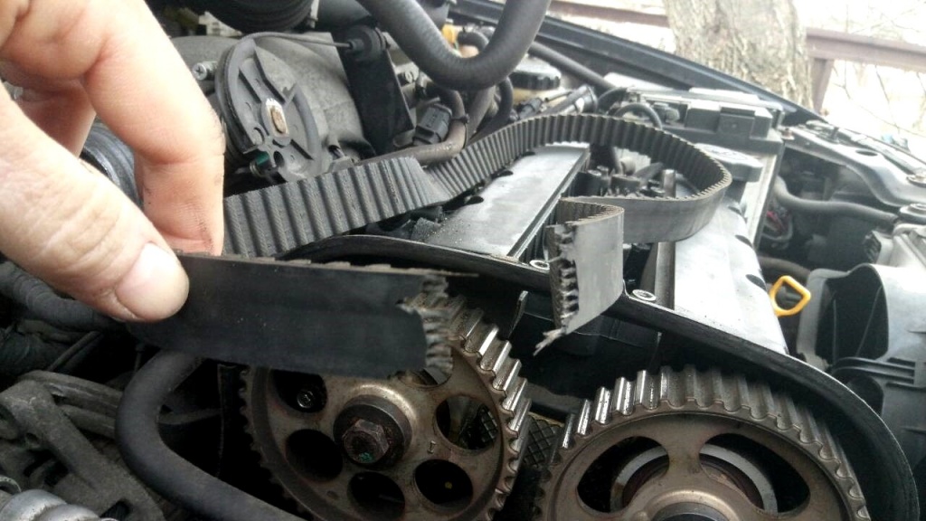 Двигатель ВАЗ-2105: ремень вместо цепи